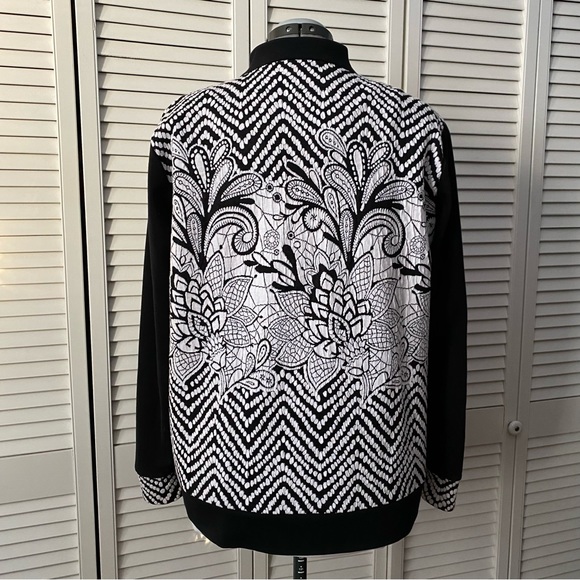 Zip front tapestry knit jacket XL - Picture 9 of 9